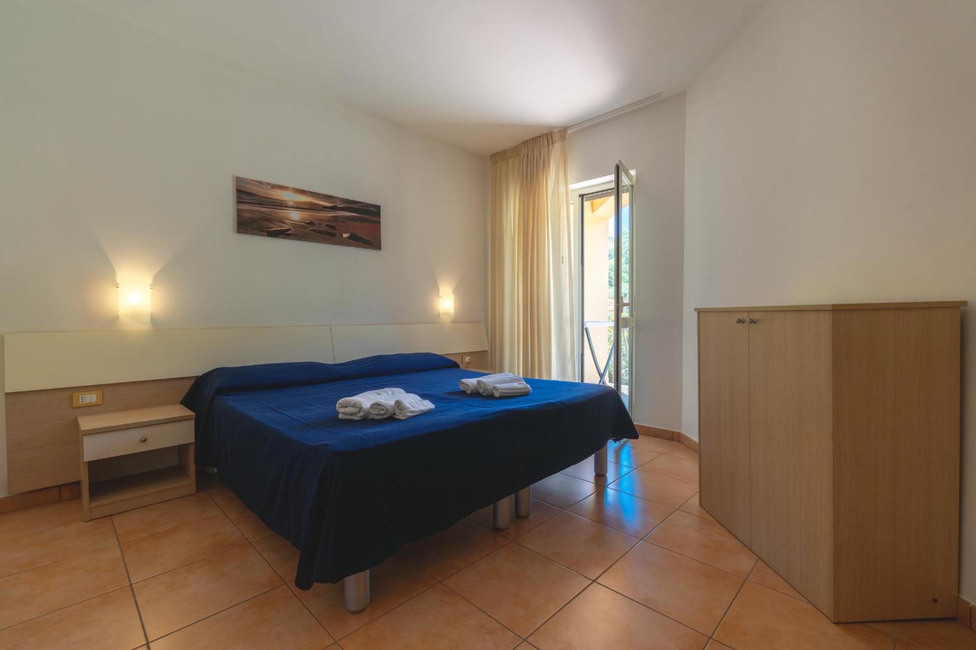 Residence Pietre Bianche Aparthotel Pizzo  Buitenkant foto